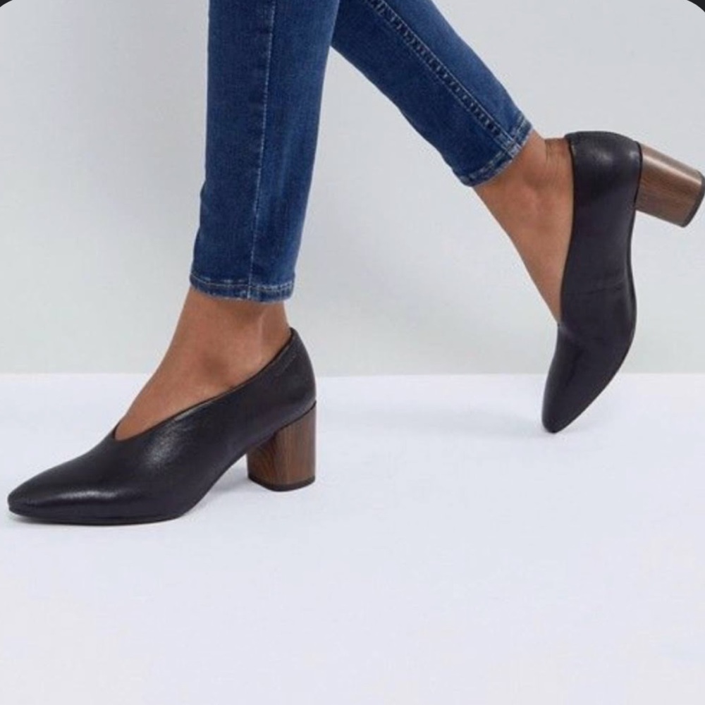 Vagabond Eve Leather Pumps